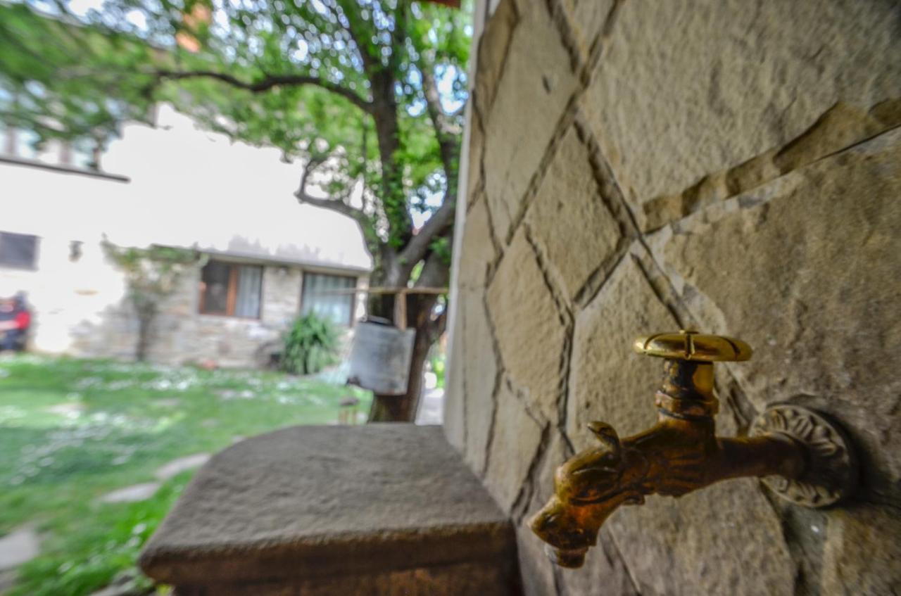 Къща За Гости Виктория Kotel Luaran gambar